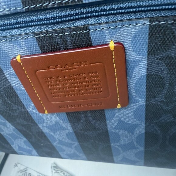 coach Large City Tote Bag In Signature Canvas With Stripe cbi03 - Picture 7 of 8